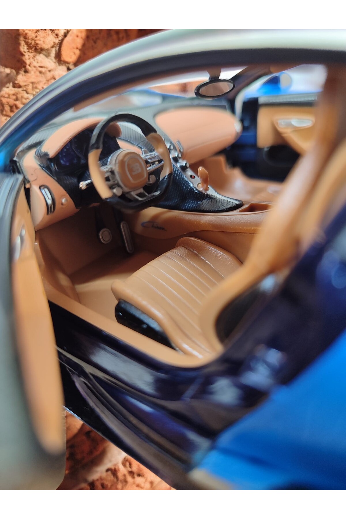 مدل خودرو ماشین کلکسیونی BUGATTI CHIRON 1:18 SCALE BLUE DIE CAST فلزی اصلی اورجینال Burago