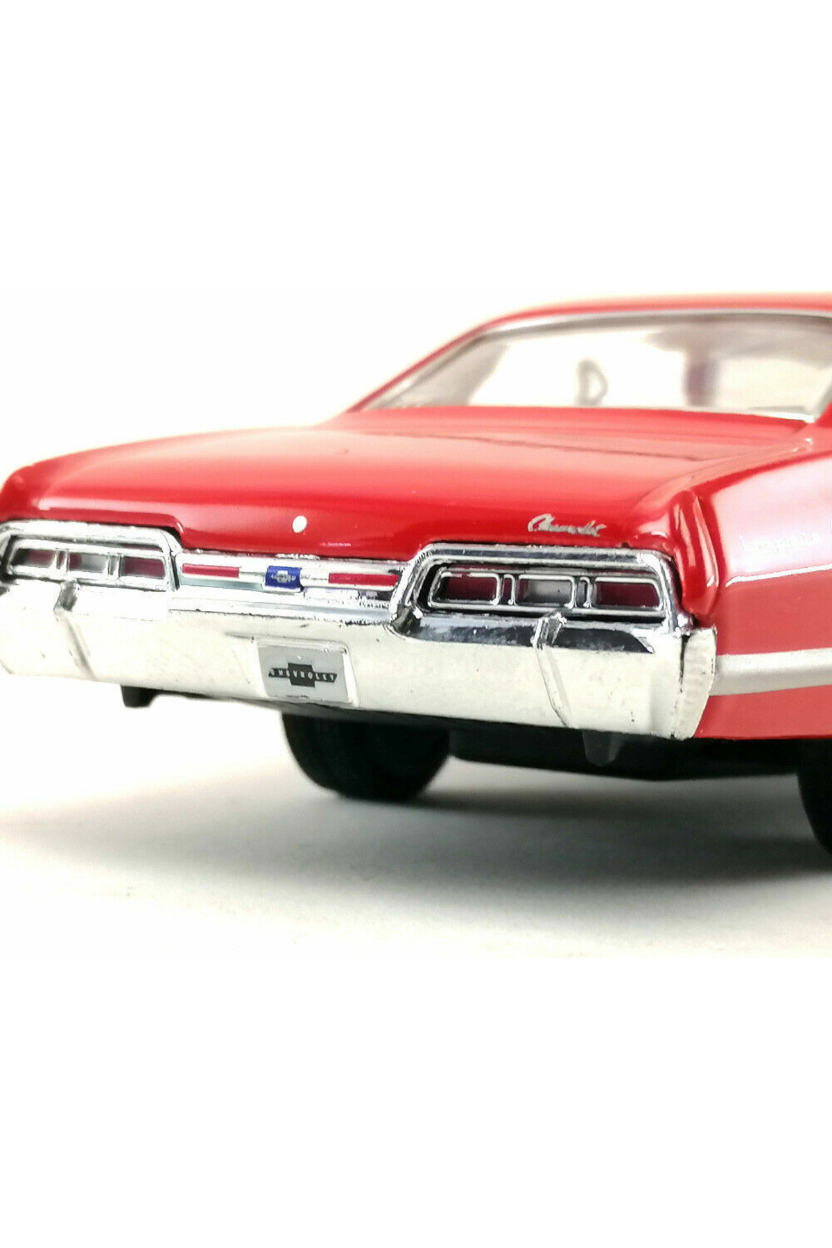 مدل خودرو شورولت ایمپالا 1967 1:34 DIECAST CAR RED اورجینال Kinsmart