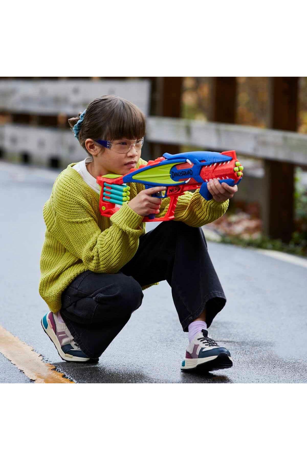 اسباب بازی های نوزاد و فعالیتی DINOSQUAD TERRODAK نرف اورجینال Nerf