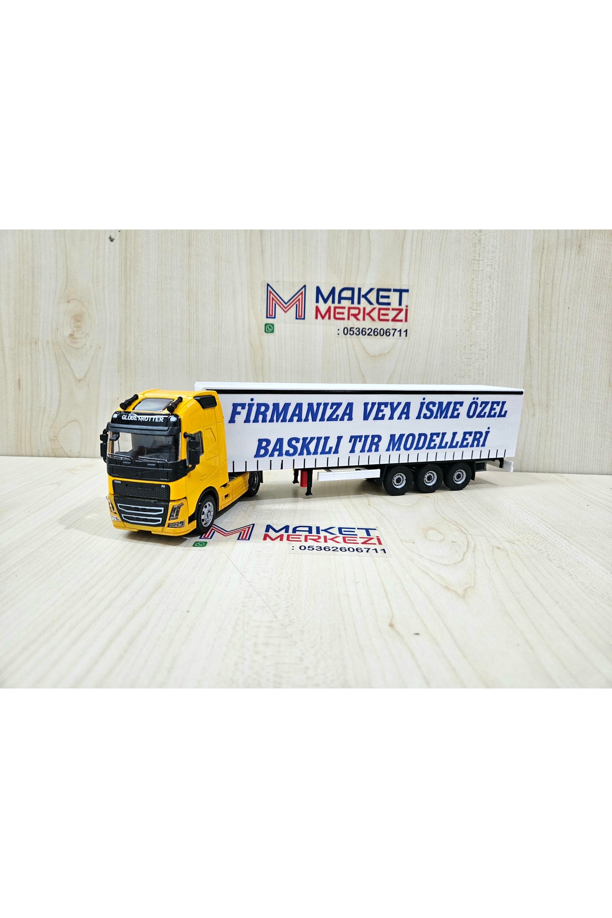 مدل خودرو کامیون VOLVO FH4 زرد در مقیاس 1 50 به طول 30 سانتی متر نام شرکت را می توان نوشت اورجینال Maket