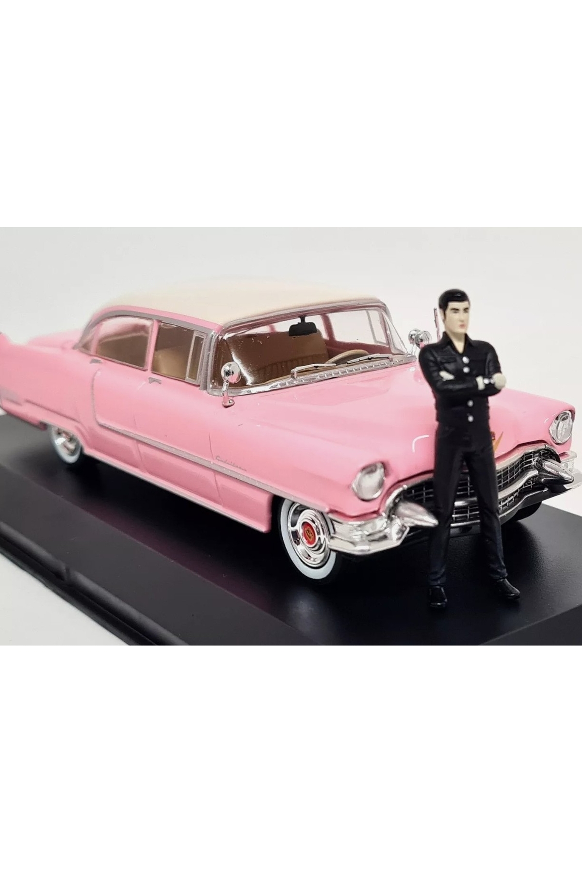 مدل خودرو الویس پریسلی 1955 پینک کادیلاک فلیت‌وود سری 60 شکل مقیاس 1:43 DIECAST مجموعه اورجینال Greenlight