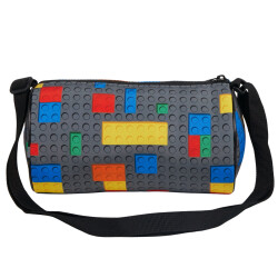 کیف کراس‌بادی استوانه‌ای لگو LEGO آیکونیک مدل 20374-2607، طرح قطعات ساخت رنگارنگ، حجم ۲.۵ لیتر