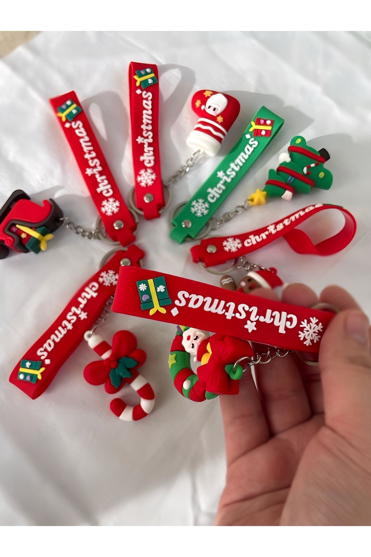 جلیقه کلید جاکلیدی با تم سال نو 1 عدد keyfisepet en keyifli sepet