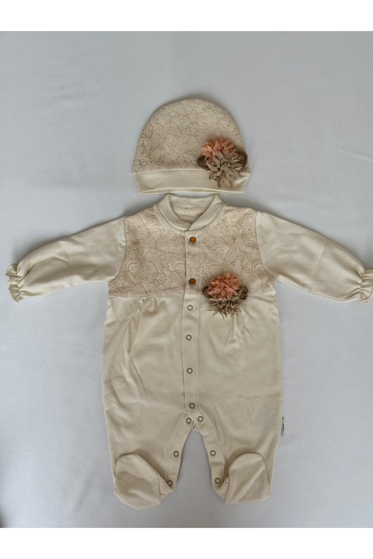 ست بیمارستانی نوزاد ۱۰ تکه فلکسی Flexi، Bebbemini Baby، پنبه ۱۰۰٪ با جزئیات دانتل و گل بژ