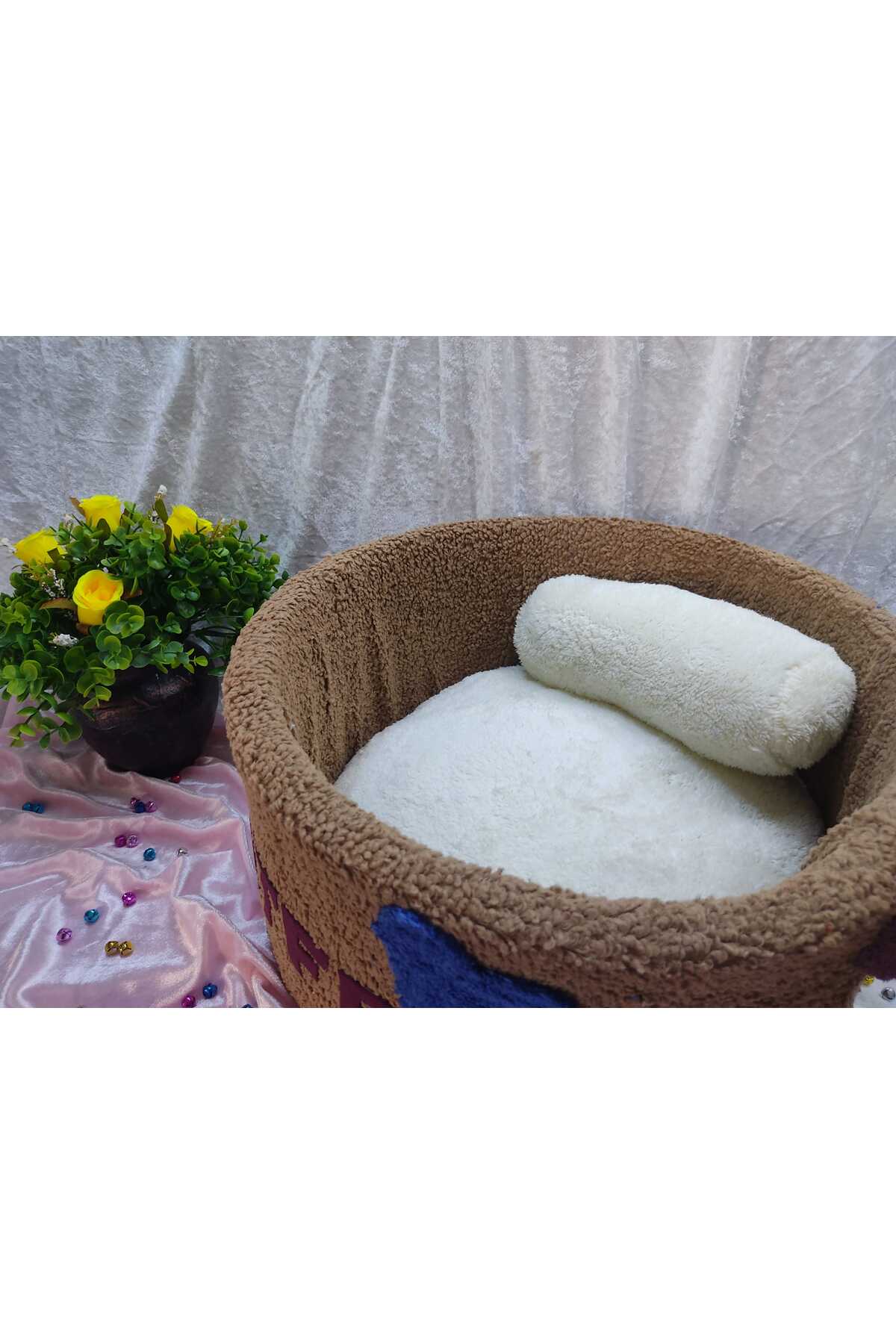 تخت گربه فومی طرح فنجان قهوه Catfeine لتس‌گت‌پت letsgetpet قهوه‌ای