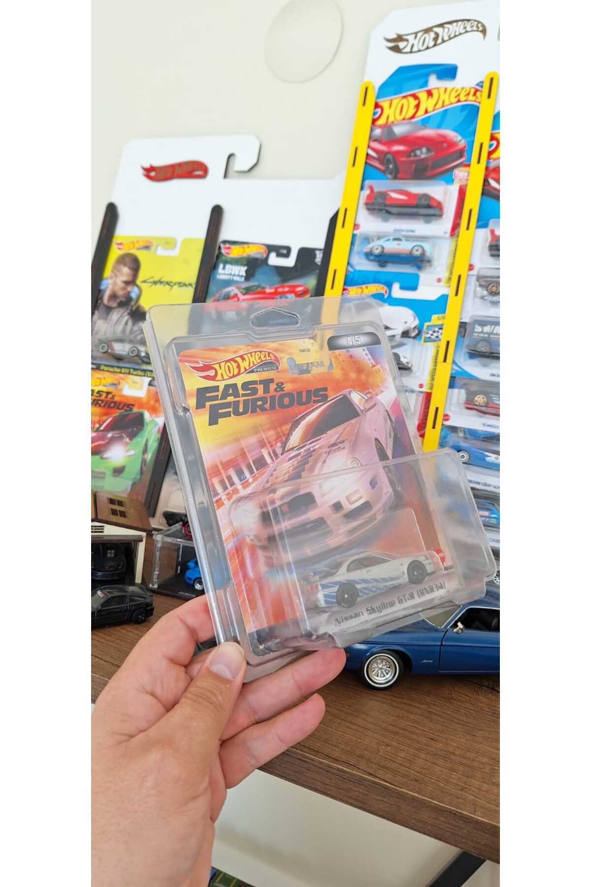 ماشین اسباب بازی HOTWHEELS PREMIUM PROTECTION CASE 10 PIECES HOT WHEELS