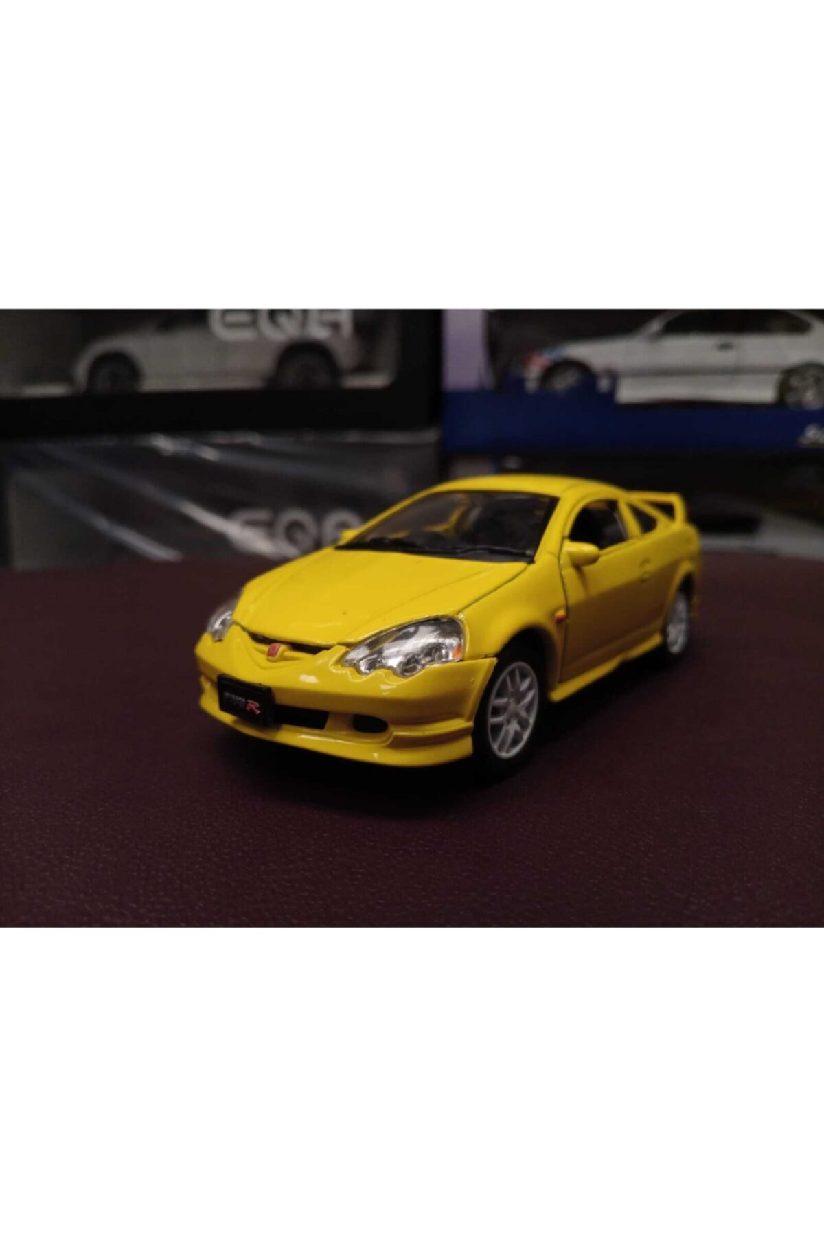 مدل خودرو HONDA INTEGRA TYPE 1 36 SCALE PULL AND DROP DIECAST زرد اورجینال WELLY