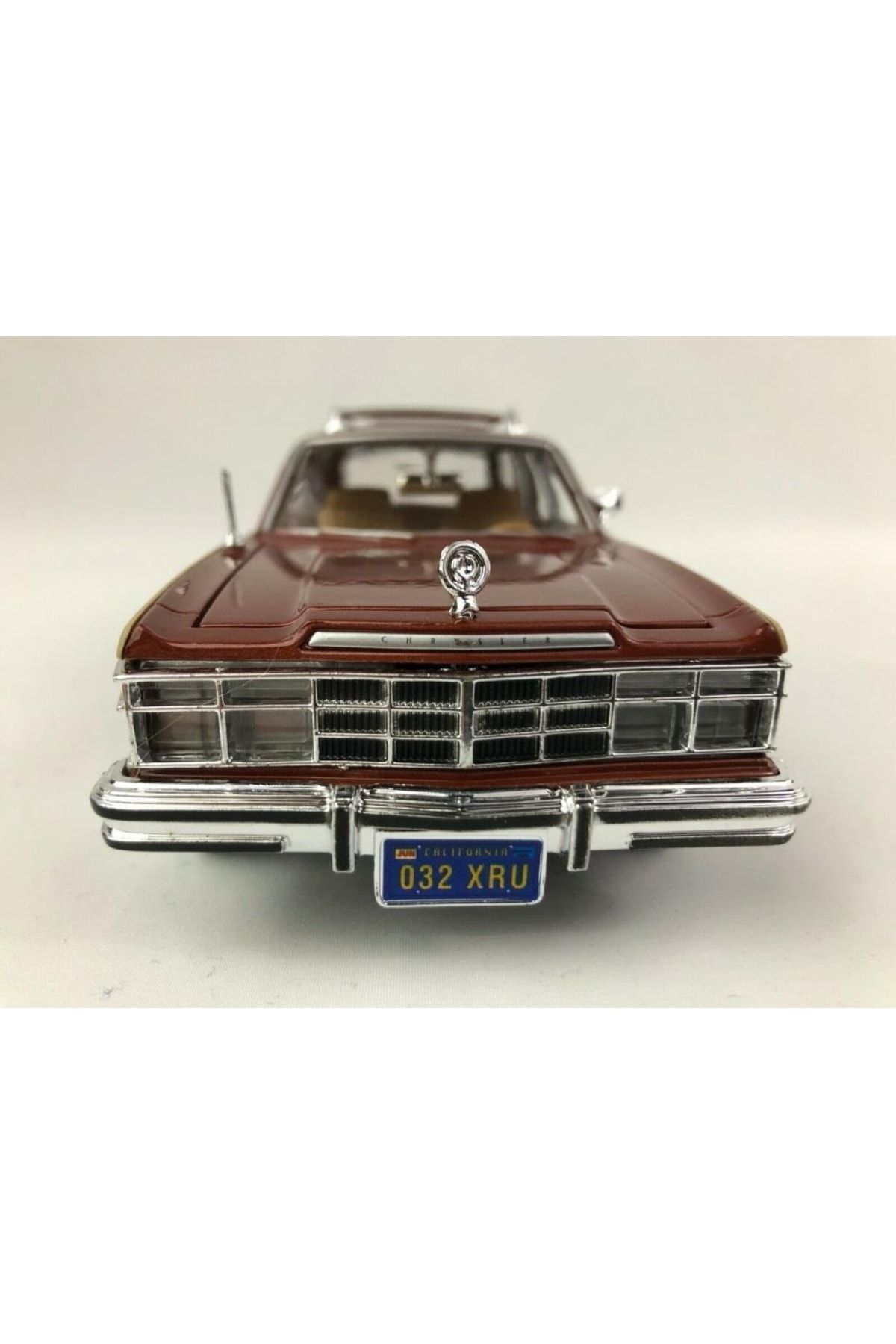 مدل خودرو MOTORMAX 1976 CHRYSLER LEBARON TOWN &amp; COUNTRY اورجینال Motor Max