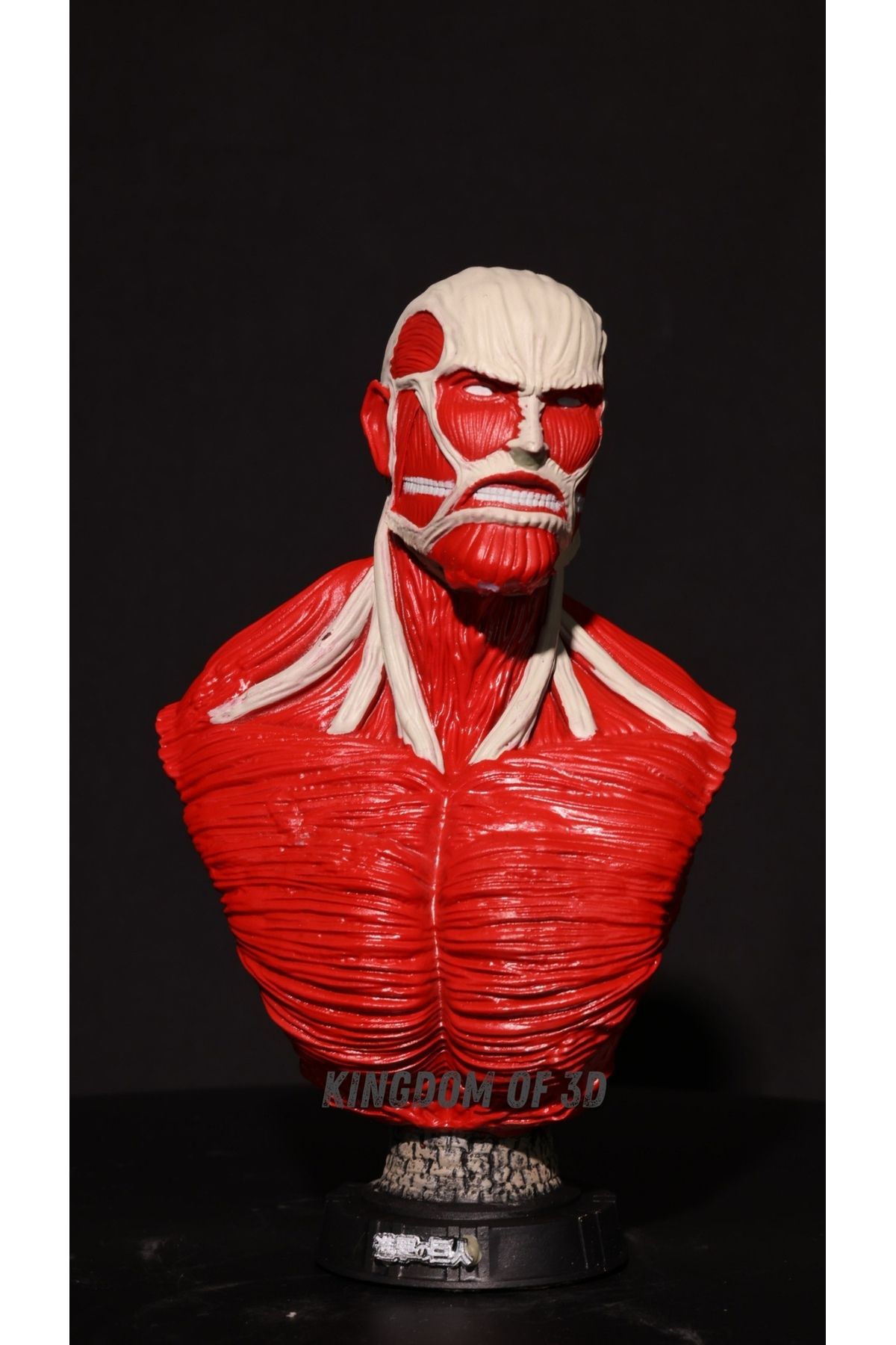 فیگور انیمه ATTACK ON TITAN COLOSSAL اصل Kingdom of 3D