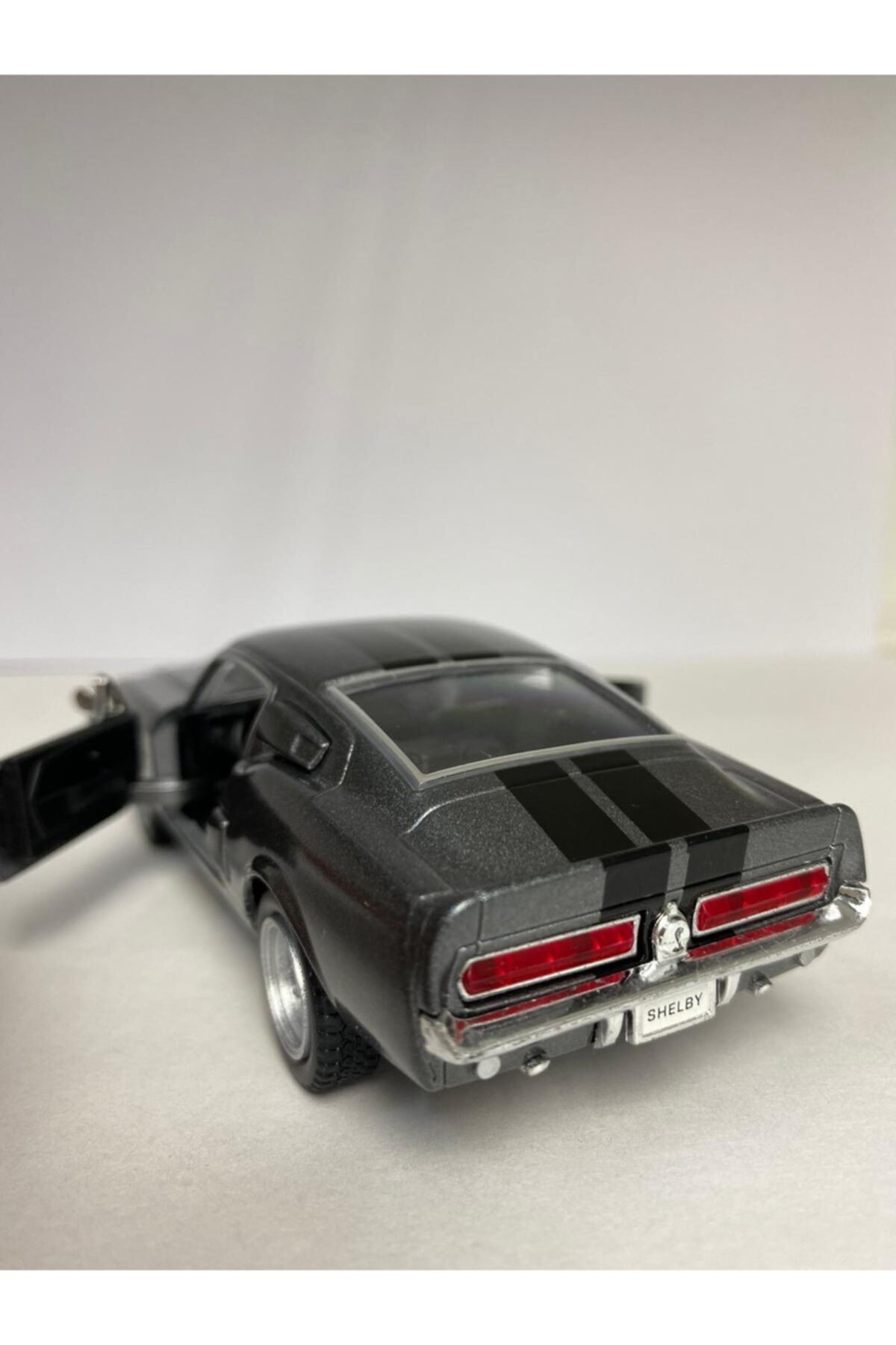 مدل خودرو ماشین اسباب بازی فلزی SHELBY GT500 چک قطره دارای مجوز 1:36 مقیاس 12 سانتی متر اورجینال Diecast