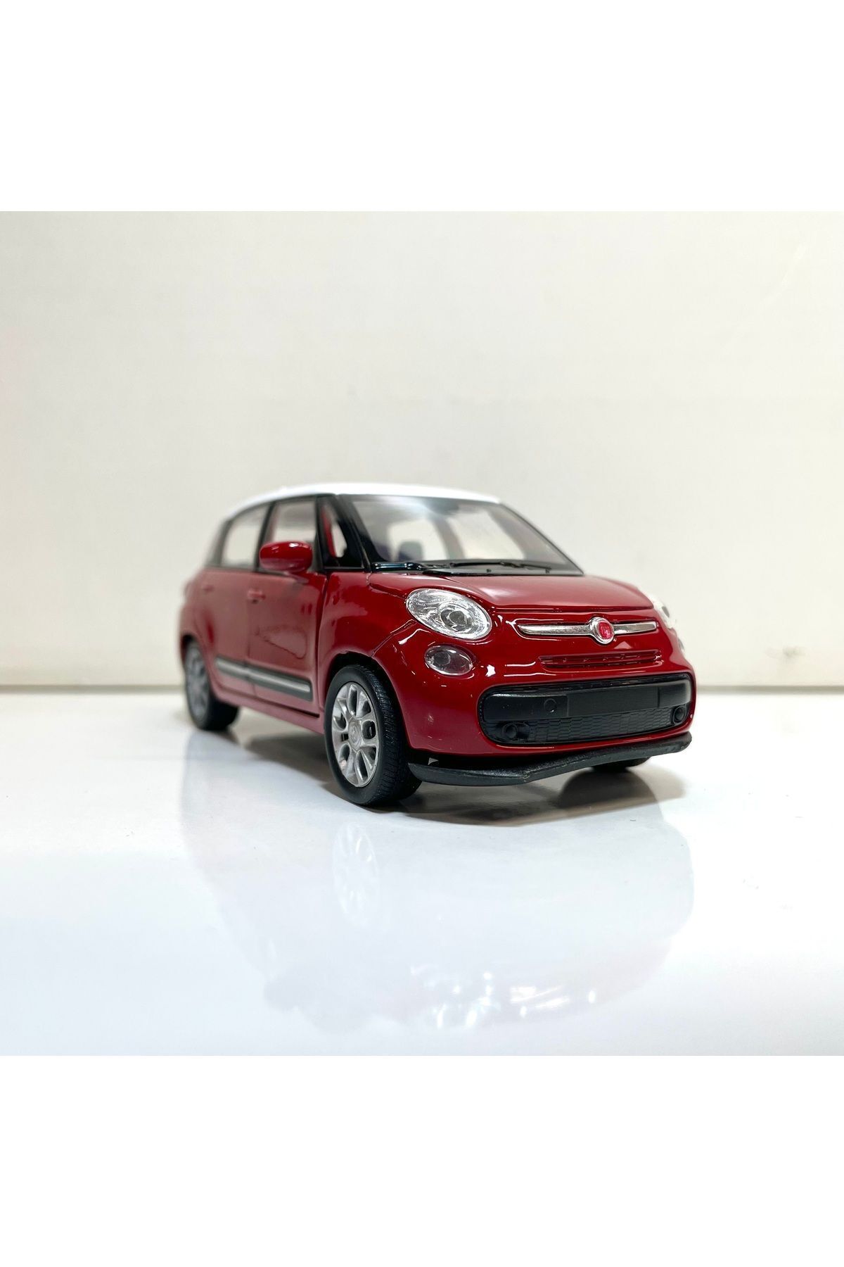 مدل خودرو ماشین اسباب بازی فیات 500L 2013 1 36 مقیاس WELLY DIECAST METAL MODEL اورجینال Genel Markalar