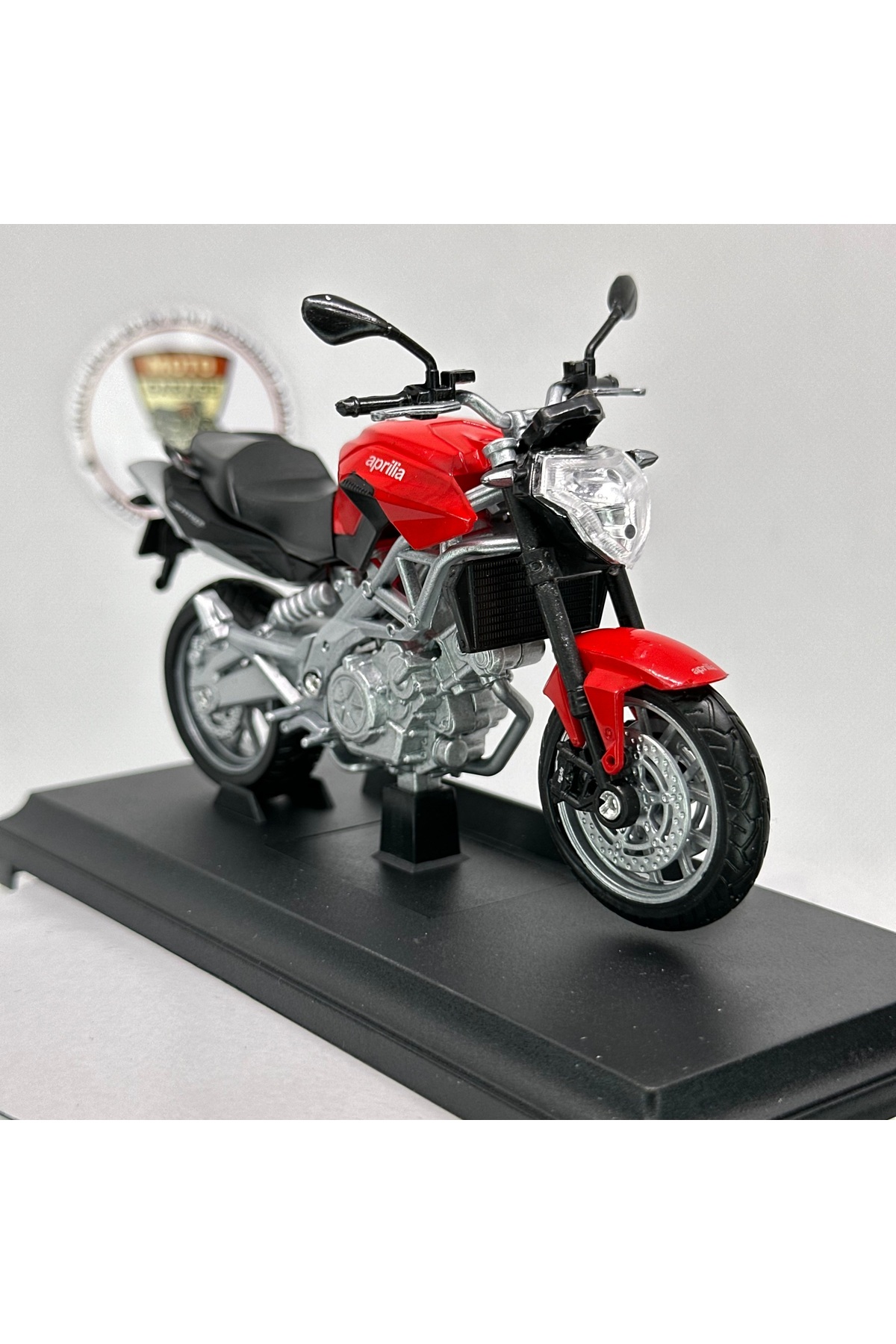 مدل خودرو موتورسیکلت APRILIA SHIVER 750 1:18 DIECAST MODEL – فلزی اورجینال WELLY