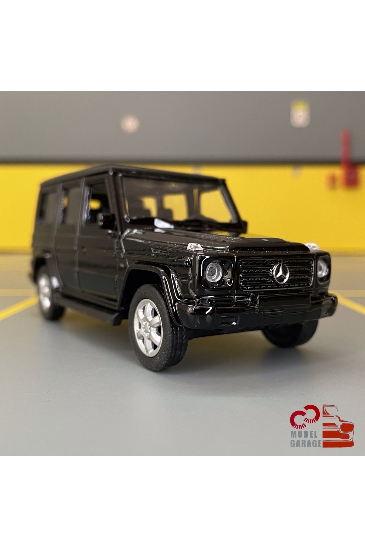 مدل خودرو ماشین اسباب بازی مرسدس بنز G کلاس 1 36 SCALE DIECAST METAL MODEL از ترکیه WELLY