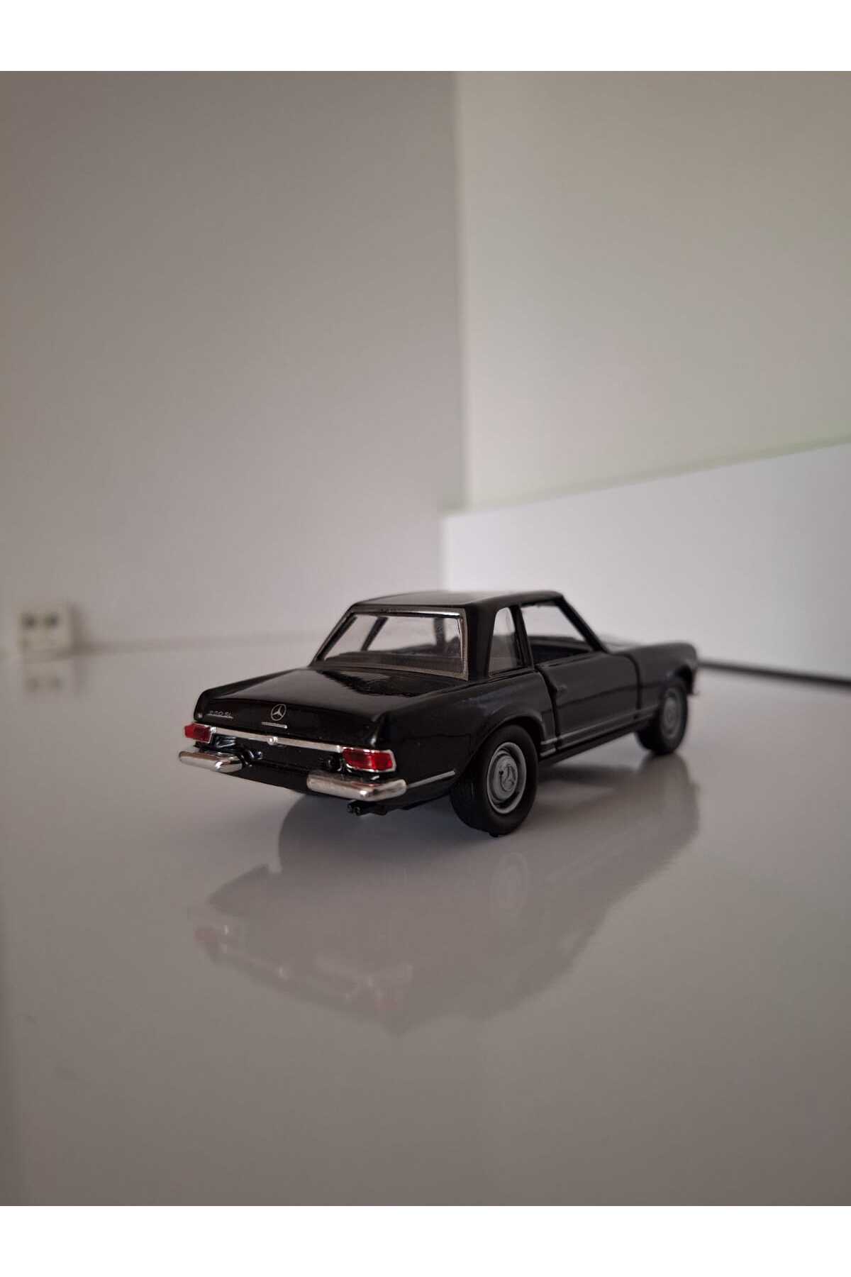 ماشین اسباب بازی مرسدس بنز 230 SL فلزی هات ویلز اورجینال HOT WHEELS