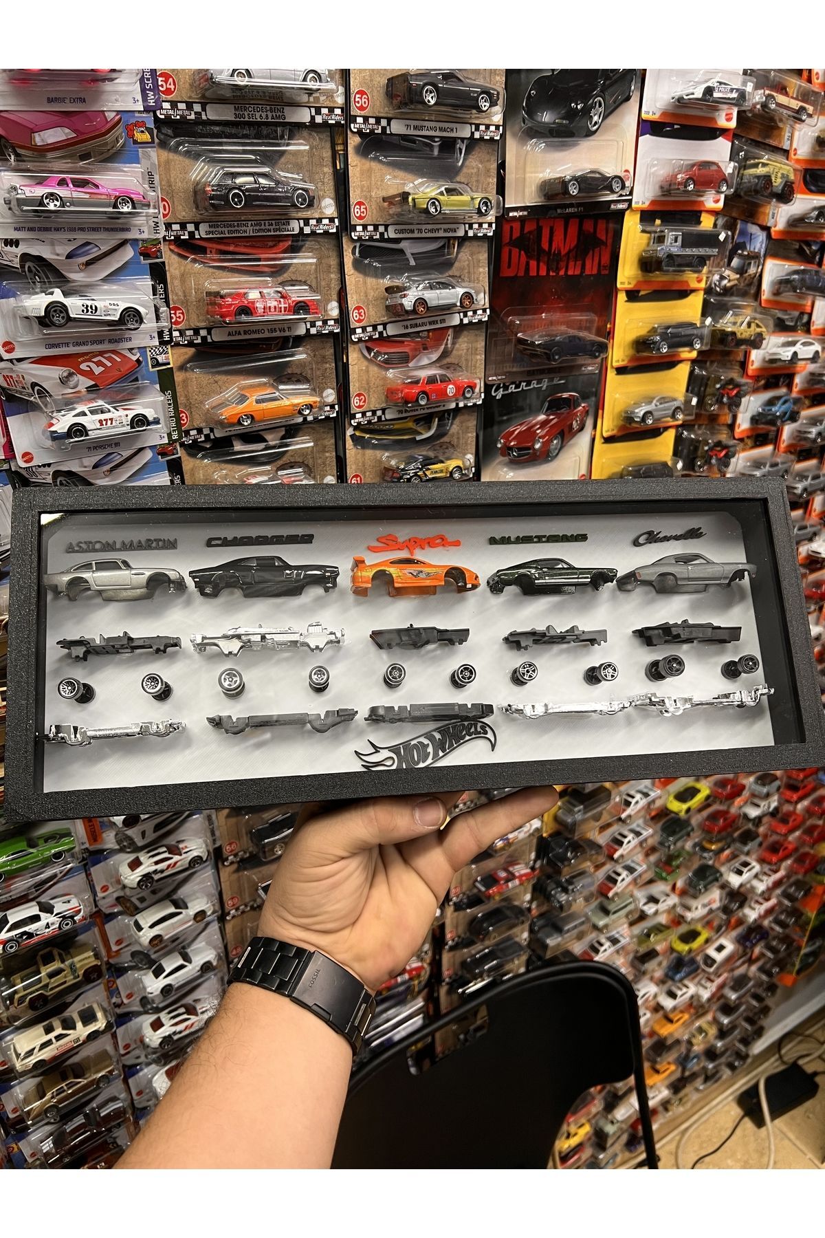 ماشین اسباب بازی دیوراما سریع و خزنده هات ویلز اورجینال HOT WHEELS