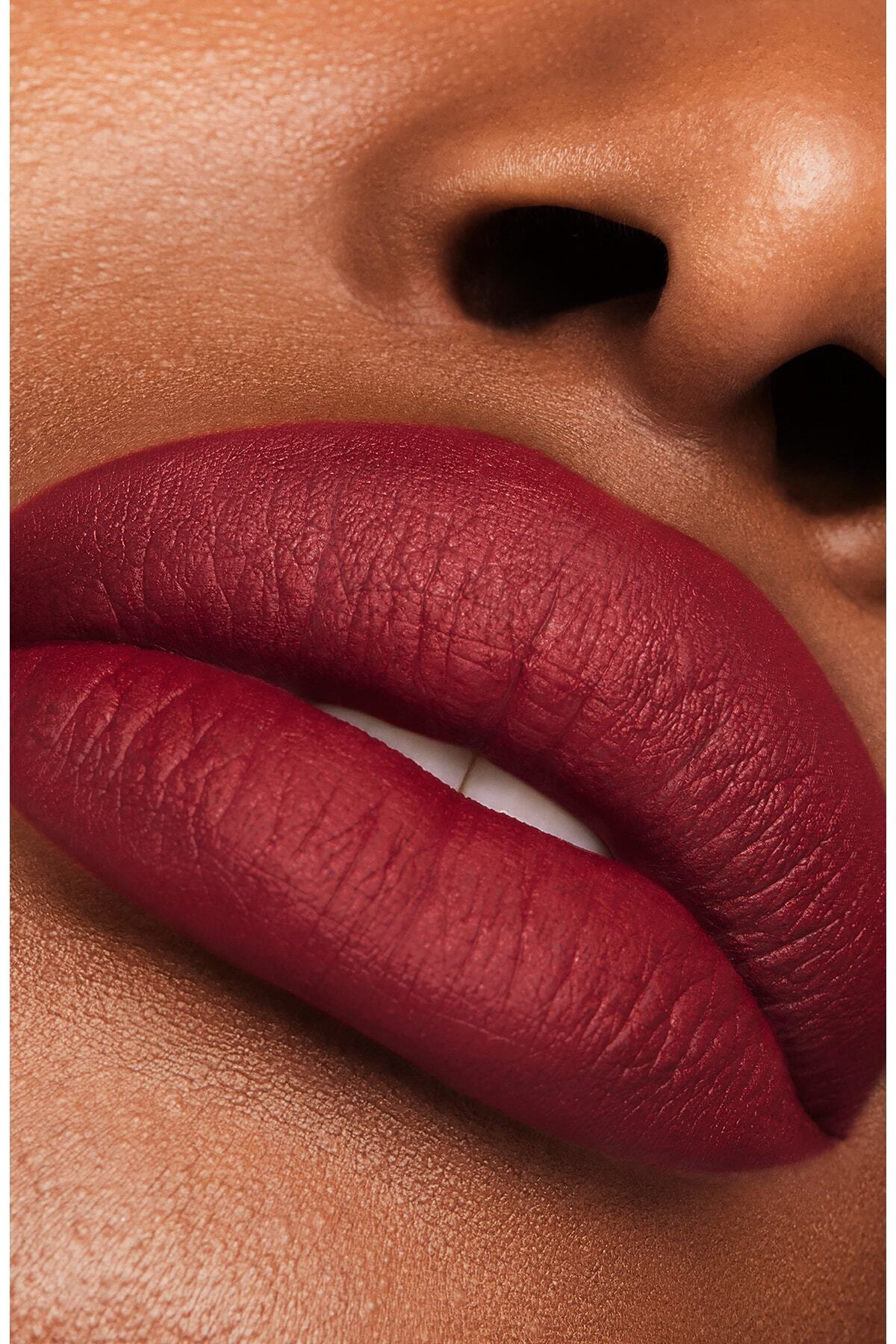 رژ لب مات پیور کالر 35 گرم رنگ: 689 آرزوی تاریک استی لادر Estee Lauder
