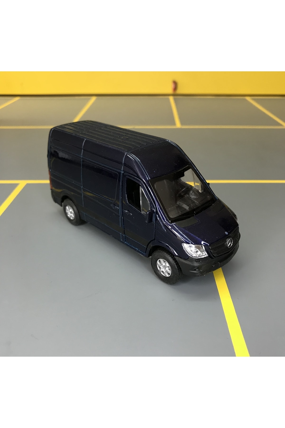 مدل خودرو مرسدس بنز اسپرینتر 1 36 SCALE C&amp;C MODEL GARAGE PULL DROP DIECAST METAL CAR TOY اورجینال Genel Markalar