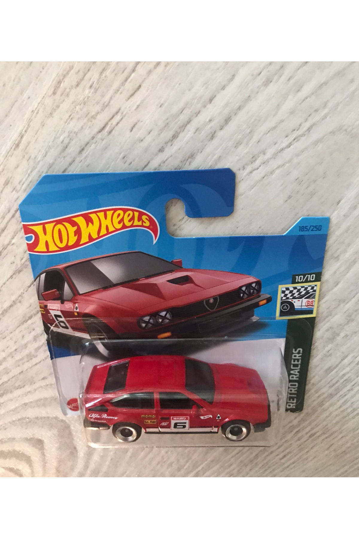 ماشین اسباب بازی آلفا رومئو GTV6 3 0 هات ویلز اورجینال HOT WHEELS