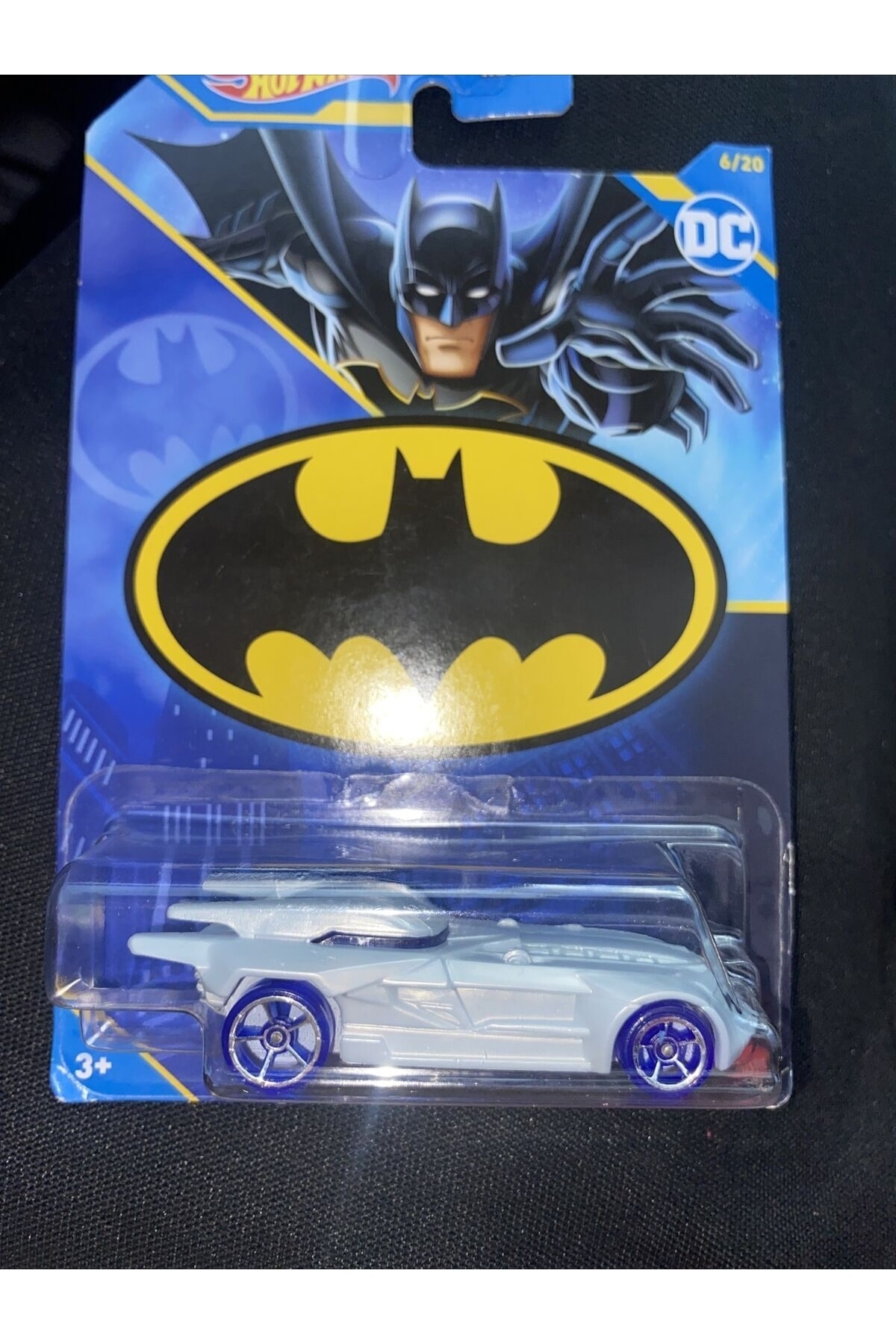 ماشین اسباب بازی BATMAN BATMOBILE 6 20 HLK60 D710 هات ویلز اورجینال HOT WHEELS