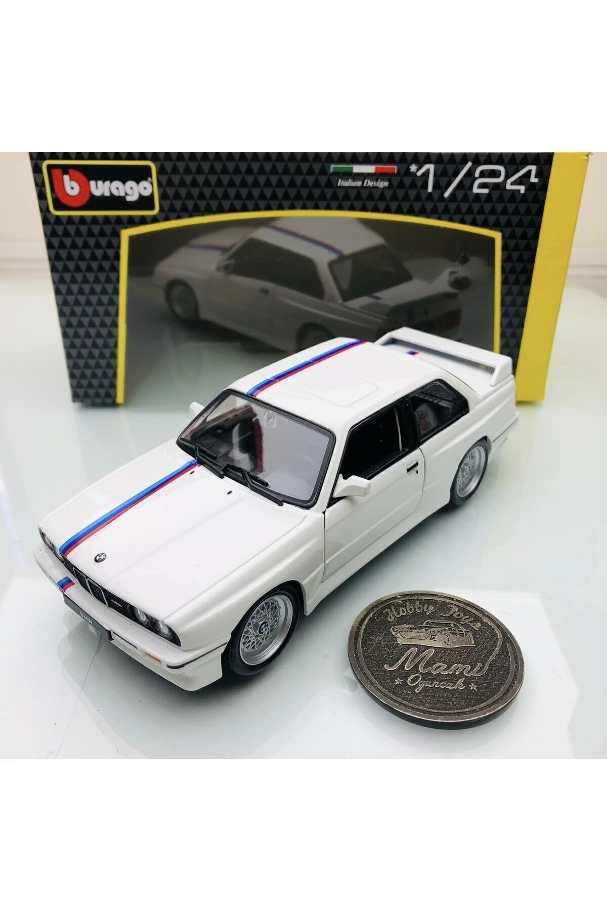 مدل خودرو جدید 1988 BMW M3 E30 سفید 1:24 SCALE مارک BURAGO اورجینال Burago