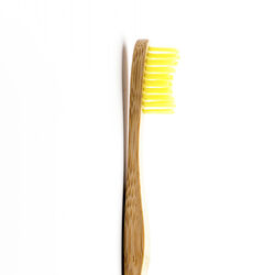 مسواک نرم بامبو بزرگسال هامبل براش Humble Brush، زرد