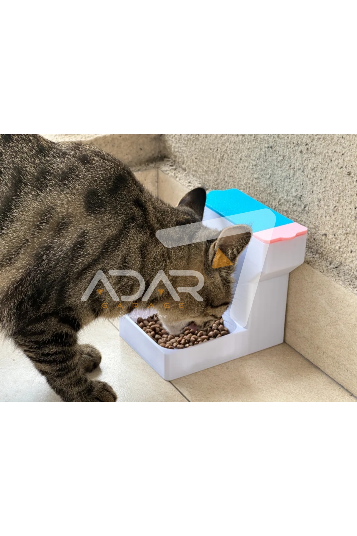 ظرف غذای خودکار گربه آدار گاراژ پریمیوم کار کر ADAR GARAGE Premium Car Care، مدل ADR-PET-FEEDER-01، با محفظه خشک‌کن
