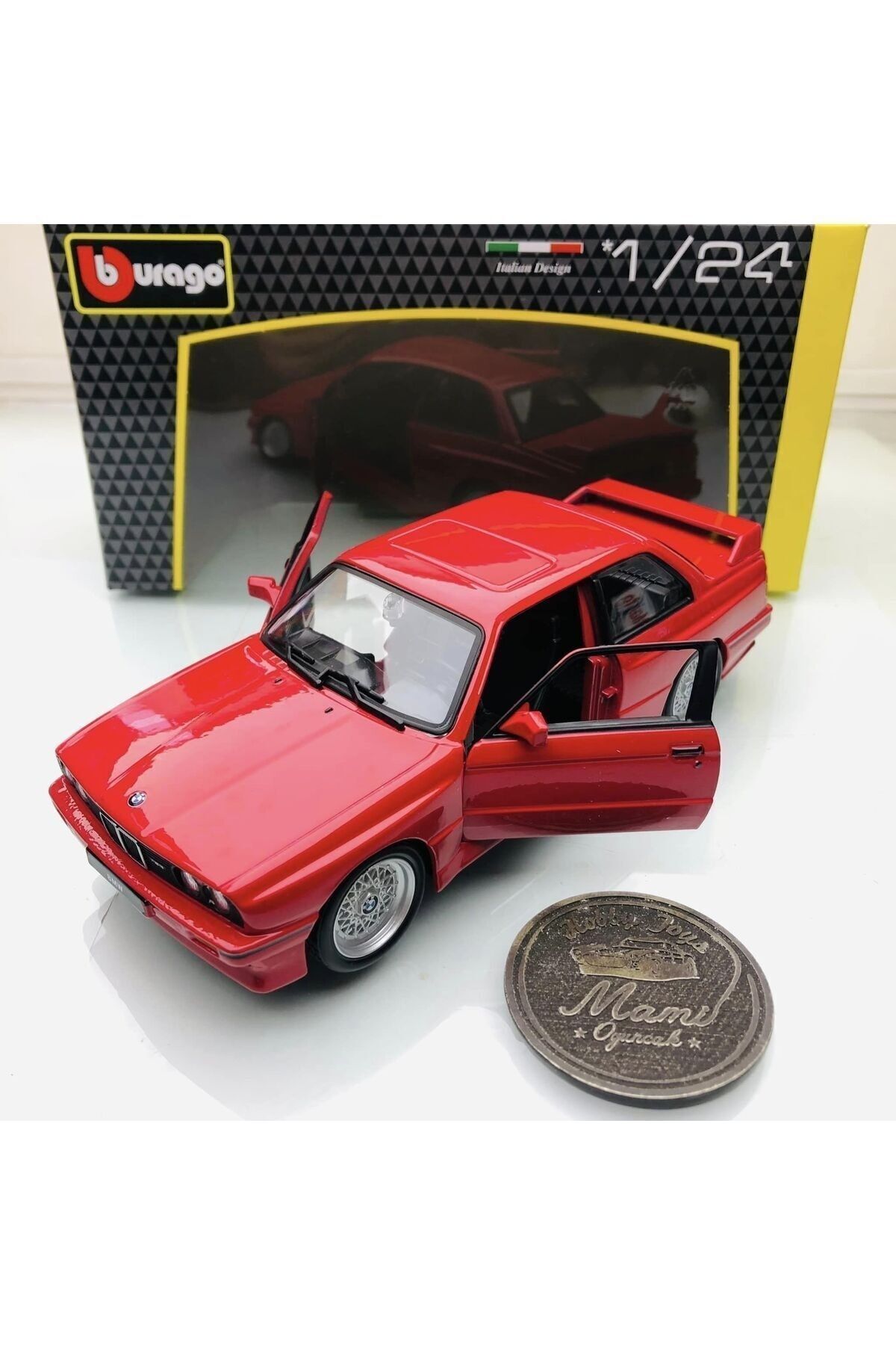 مدل خودرو جدید BMW M3 E30 قرمز 1:24 SCALE مارک BURAGO 1988 اورجینال Burago