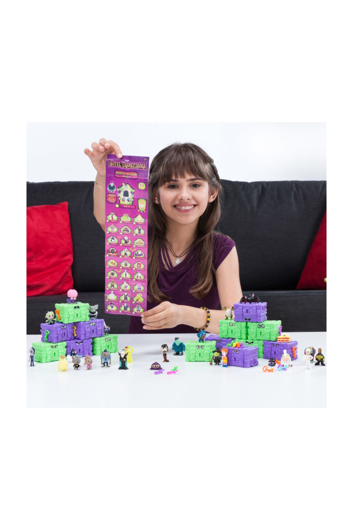 اسباب بازی های فیگور دیگر MONSTER MAYHEM SURPRISE CHESTS اورجینال Hotel Transylvania