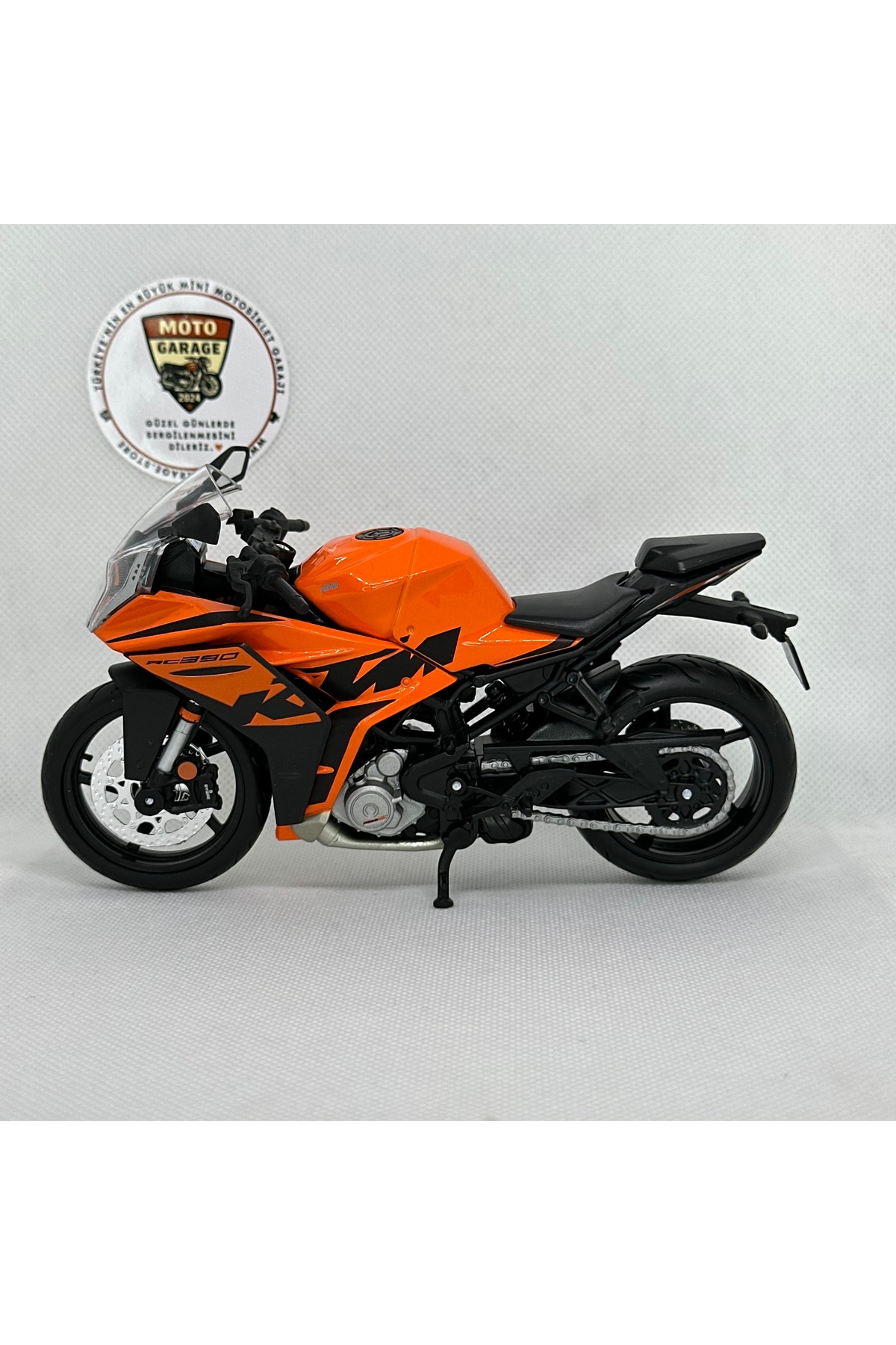 مدل خودرو موتورسیکلت KTM RC390 1:12 DIECAST – فلزی و اسباب بازی کلکسیونی MAISTO دارای مجوز اورجینال Maisto Diecast