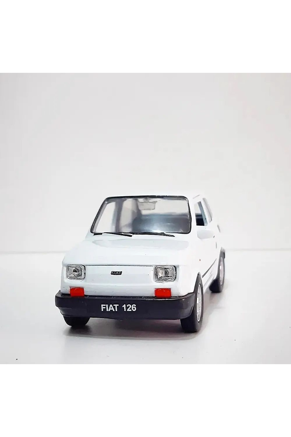 مدل خودرو 1.36 SCALE WELLY BRAND FIAT 126 سفید COLOR 12CM MELAL CAR اورجینال WELLY