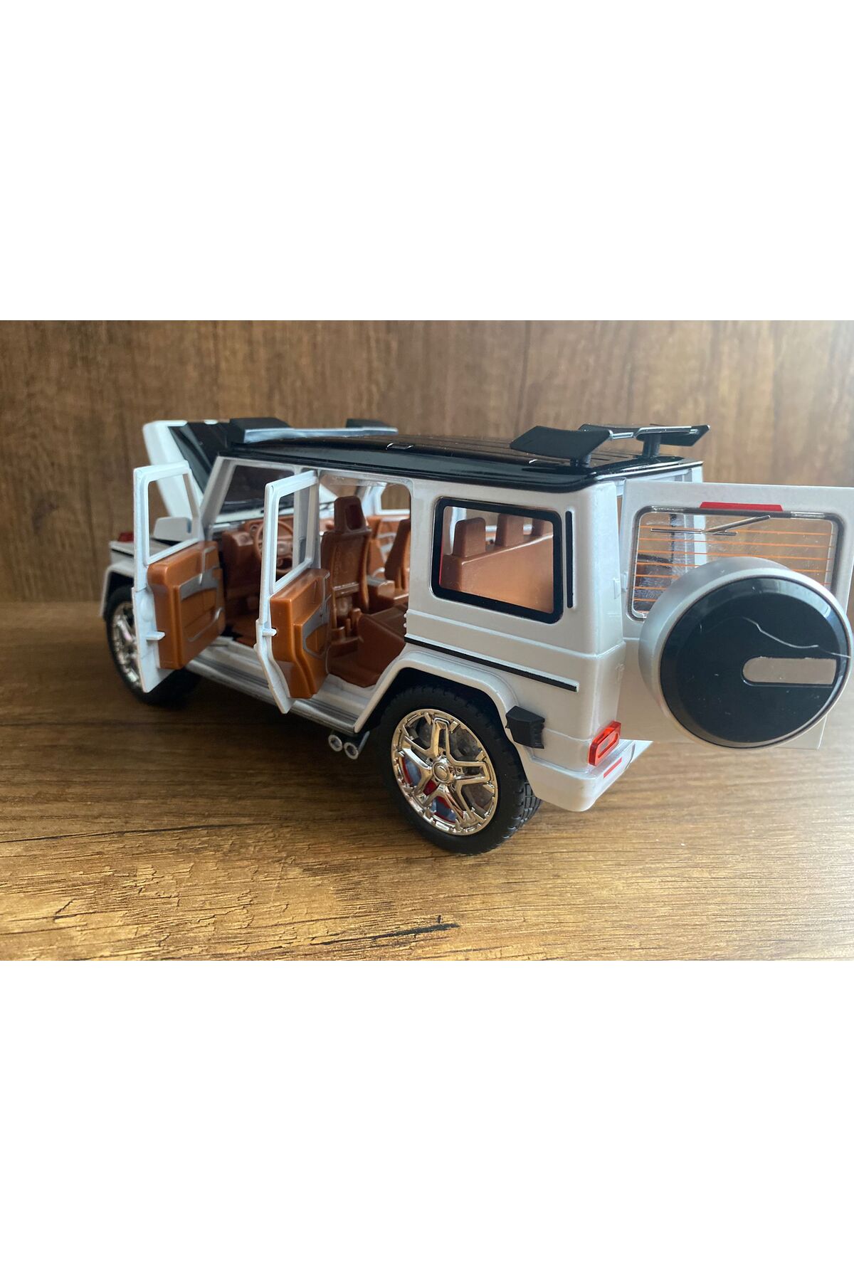 مدل خودرو MERCEDES G65 JEEP CAR G63 BRABUS ROCKET درهای فلزی باز اورجینال scntoys