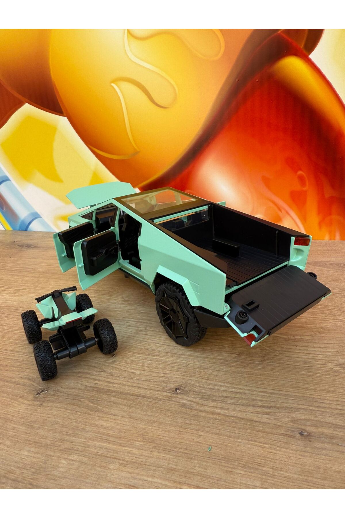 مدل خودرو DIECAST METAL TESLA CYBERTRUCK PICKUP 1:24 موتوریزه تسلا درهای باز شدن با صدا و نور اورجینال scntoys