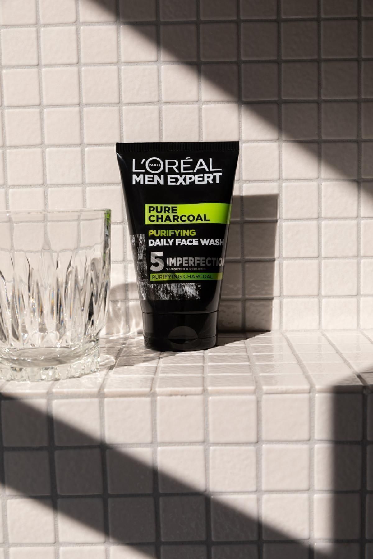 L'Oreal Paris Men Expert ژل شستشوی چربی‌زا و جلوگیری از نقاط سیاه چرب‌کش زغال‌فشرده 100 میلی‌لیتر
