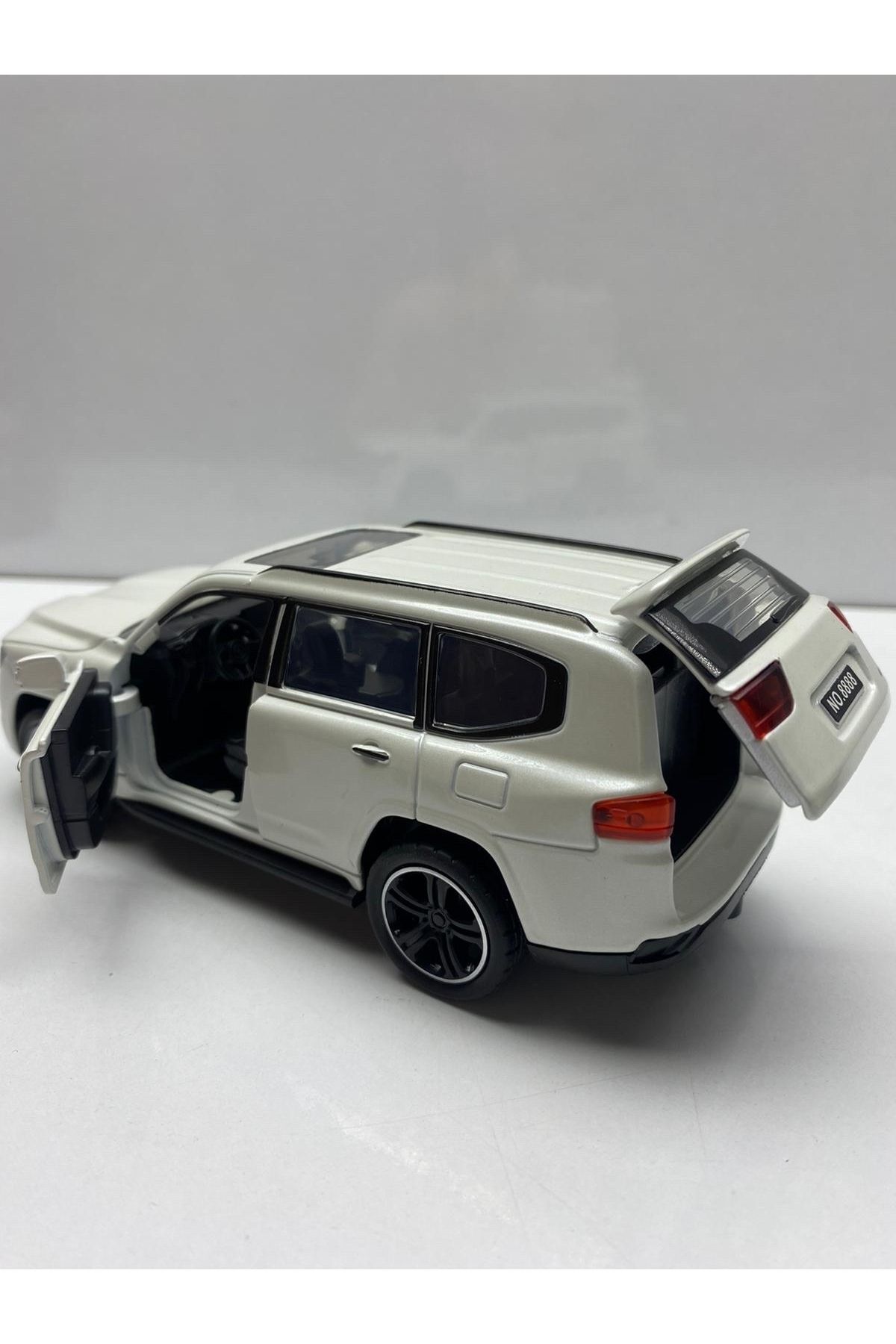 ماشین اسباب بازی DIECAST, METAL TOY CAR TOYOTA LAND CRUISER PULL AND DROP MODEL WITH SOUND LIGHT 1:32 SCALE afreyz oyuncak