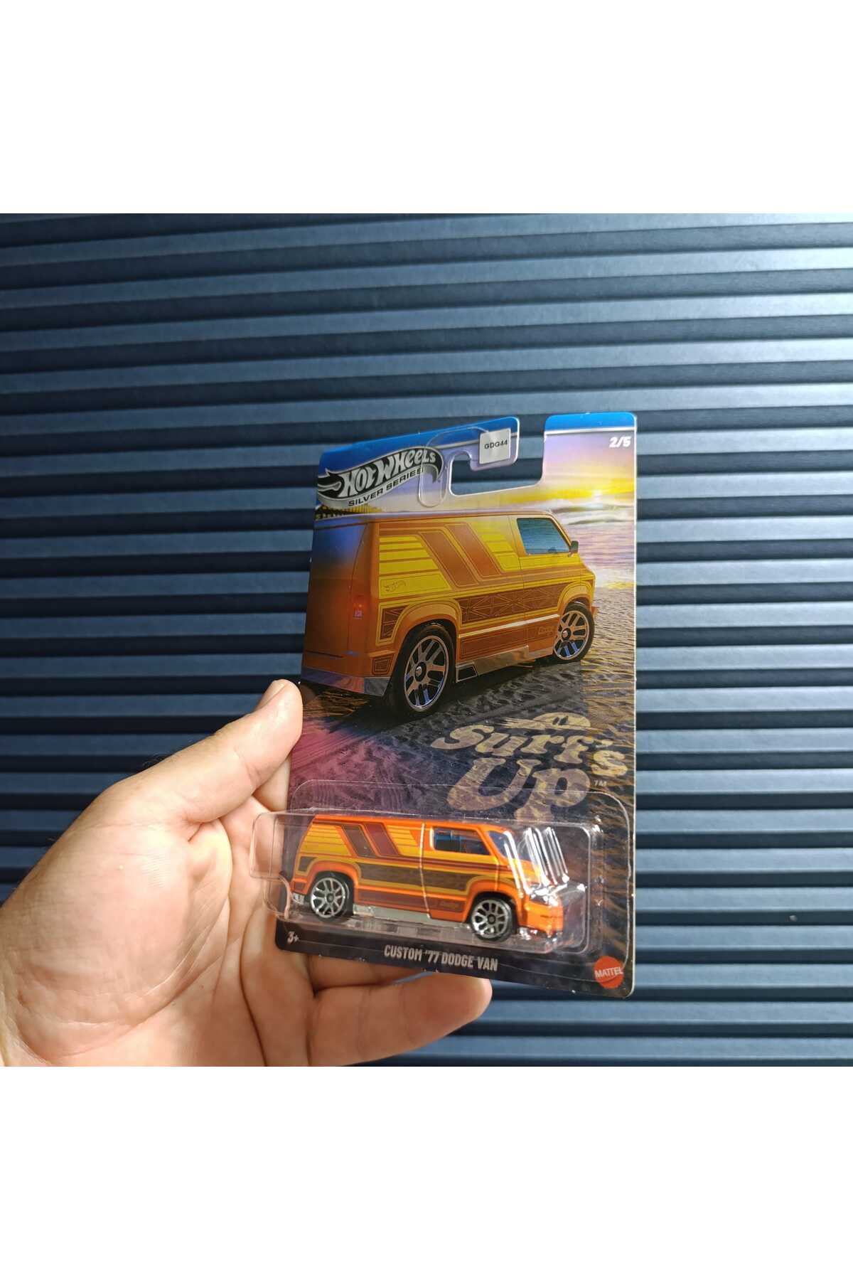 ماشین اسباب بازی سفارشی 77 DODGE VAN SURF'S UP هات ویلز اورجینال HOT WHEELS
