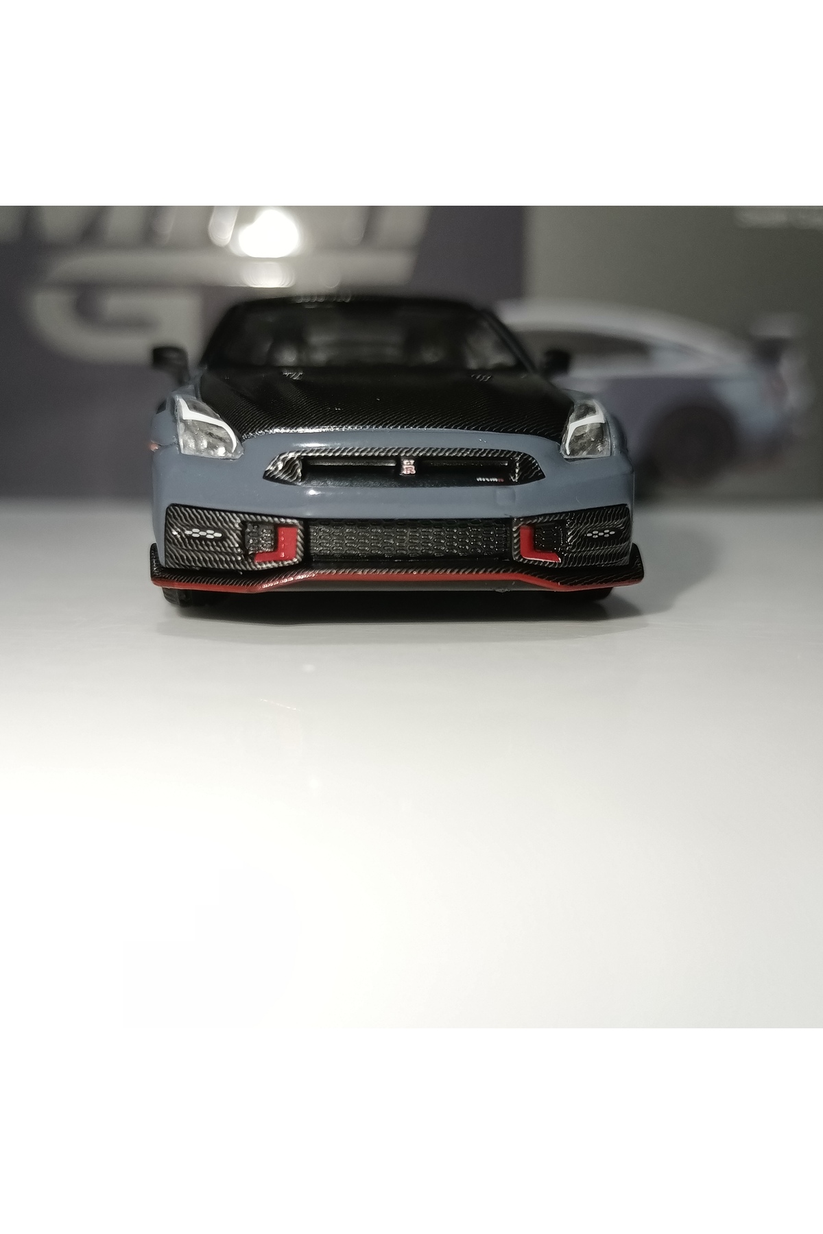 مدل خودرو نیسان GT R NISMO R35 2024 STEALTH GREY اورجینال mini gt