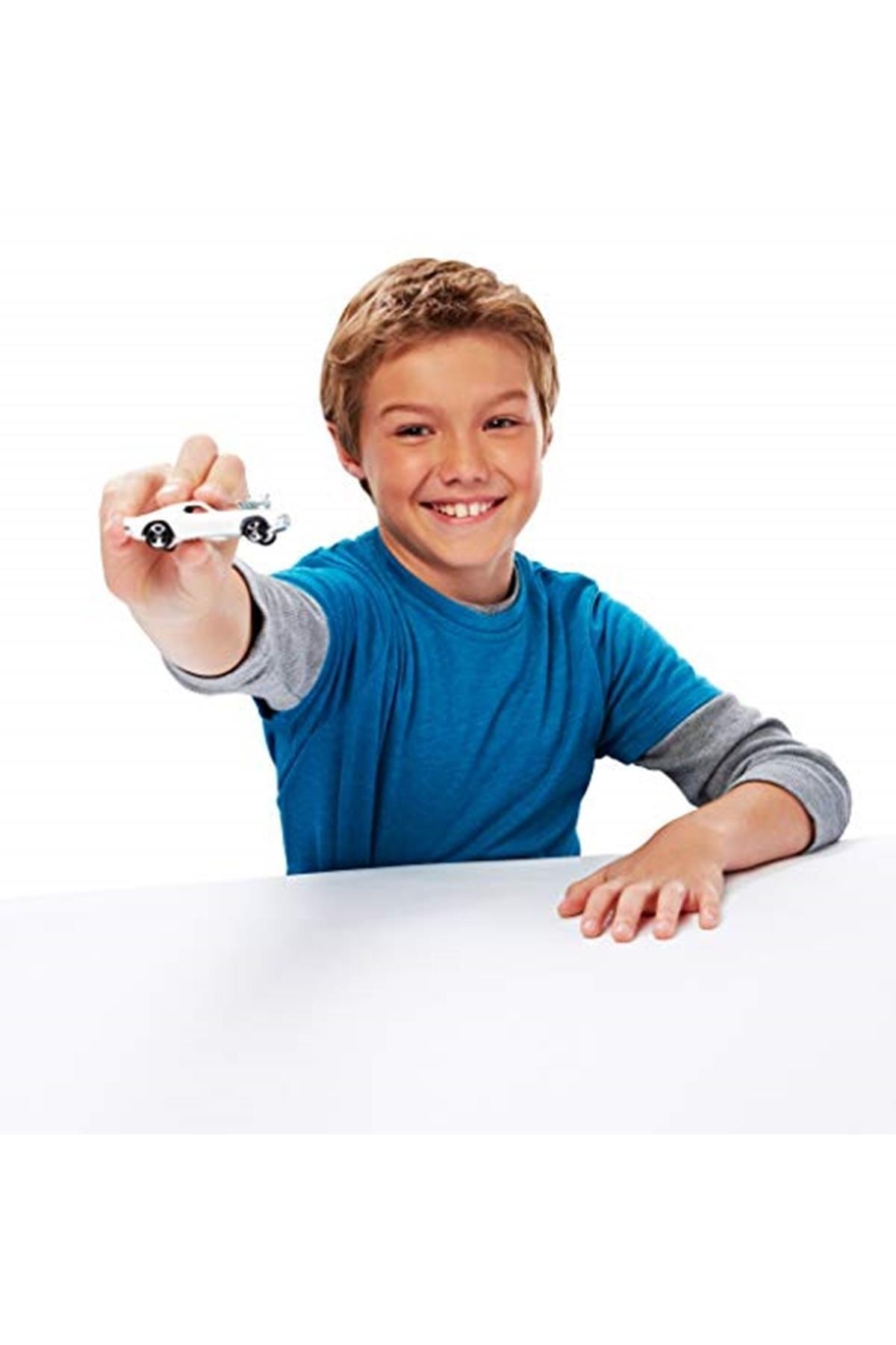 ماشین اسباب بازی مجموعه سه‌گانه طیف وسیع اسباب‌بازی مقیاس 1:64 K5904 HOT WHEELS