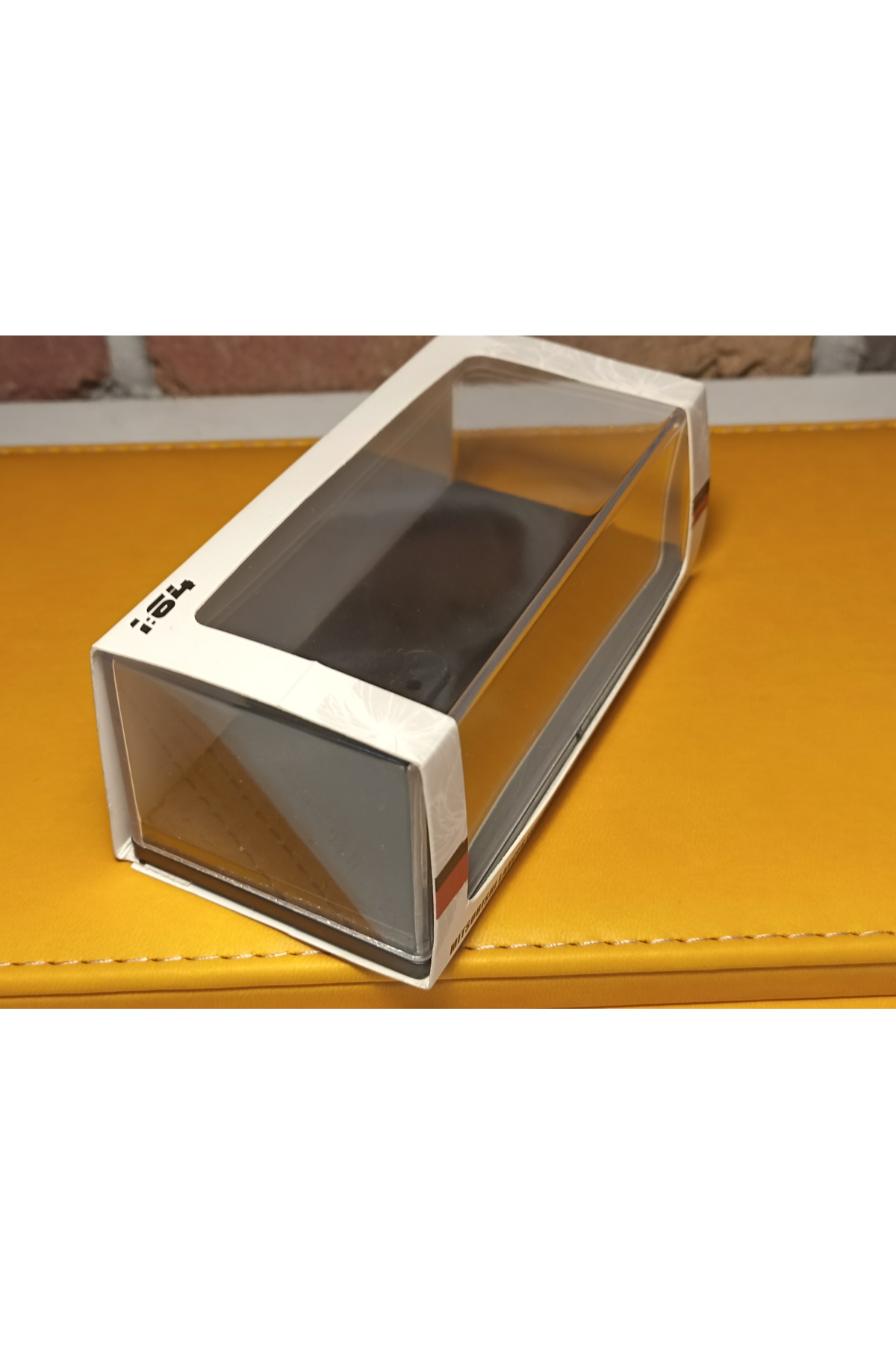 مدل خودرو جعبه پلکسی مقیاس 1 64 از ترکیه diamond hobby