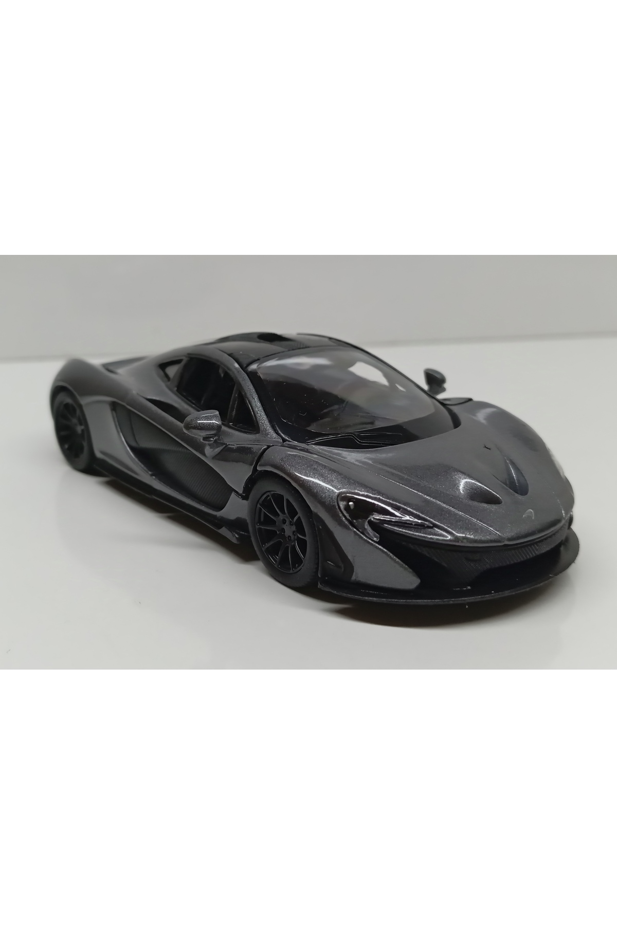 مدل خودرو در مقیاس 1:36 MCLAREN P1 ماشین فلزی را بکشید و رها کنید از ترکیه Kinsmart