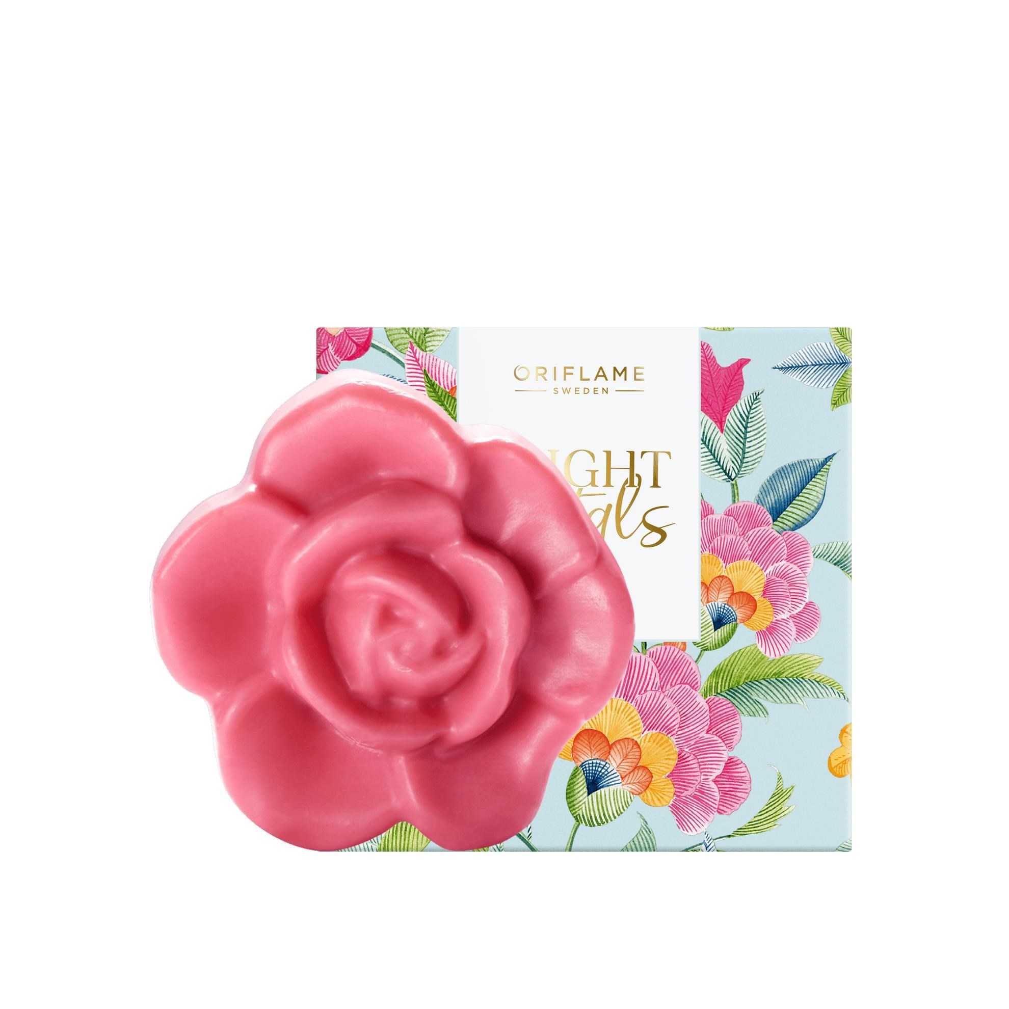 صابون طرح گل اوریفلیم رایحه هندوانه یاس و سیب Bright Petals Oriflame