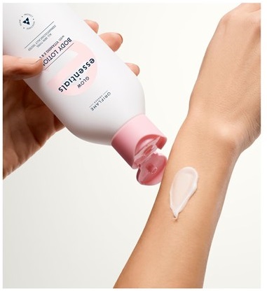 لوسیون بدن ویتامینه اسنشیالز اوریفلیم Glow Essentials Body Lotion Oriflame