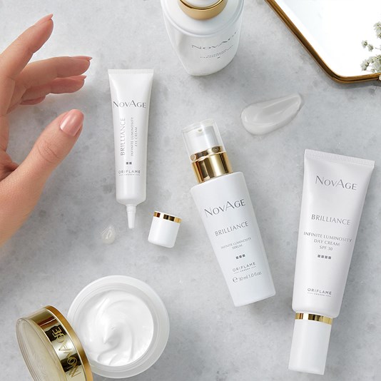 پک روشن کننده برلیانس نوایج اوریفلیم Novage Brilliance Infinite Oriflame