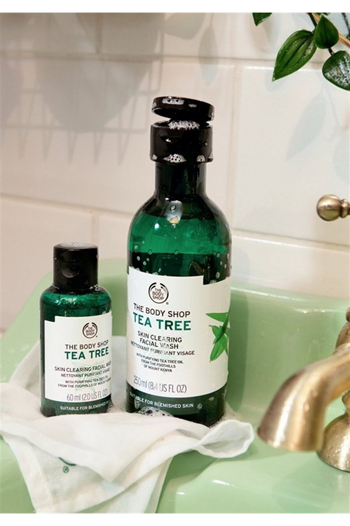 ژل شستشوی صورت Tea Tree تی تری 250 میلی لیتر  بادی شاپ The body shop