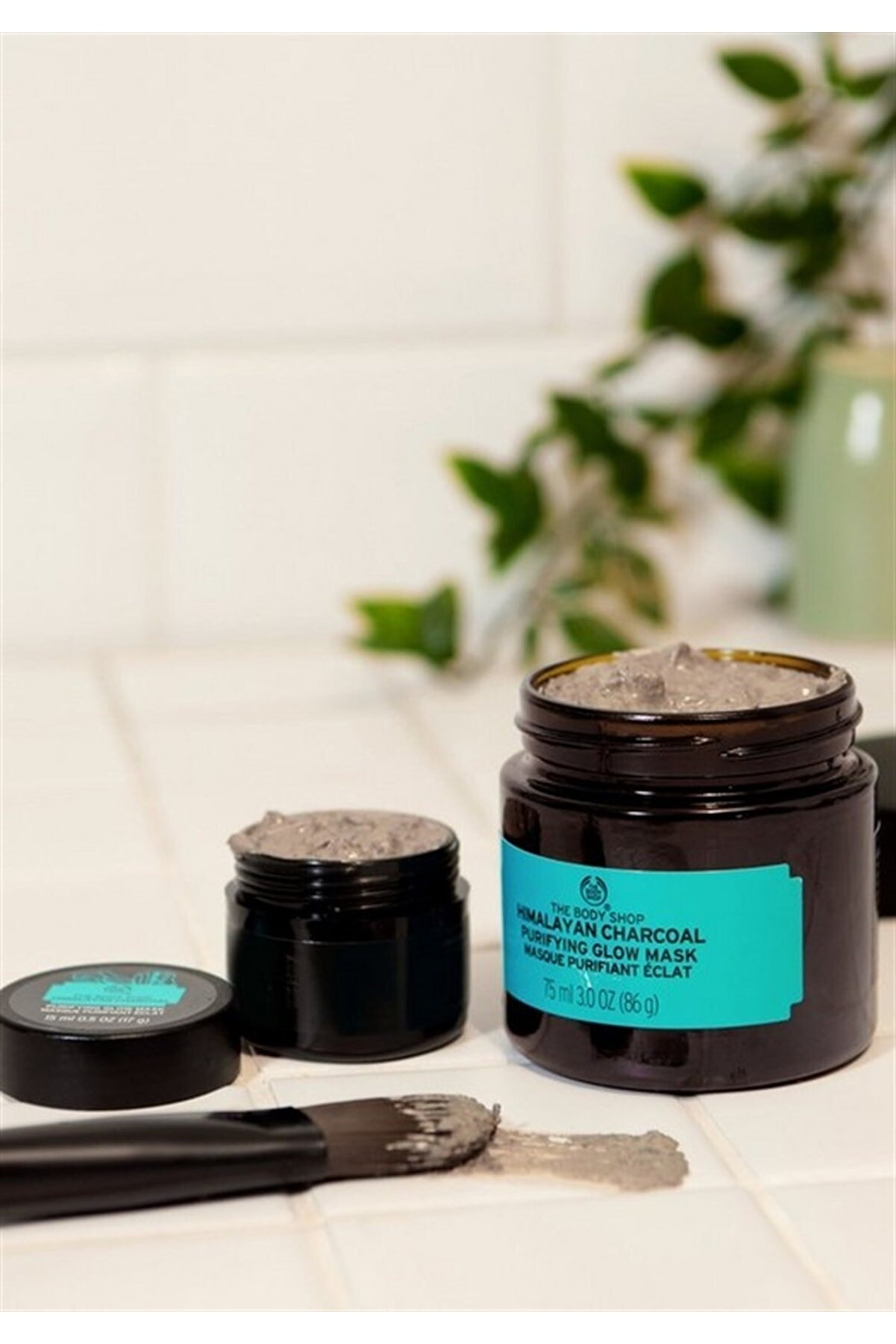 ماسک درخشان کننده ذغال هیمالیا 75 میل بادی شاپ The body shop