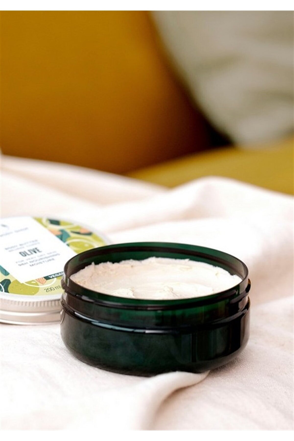 کره بدن زیتون 200 میلی لیتر بادی شاپ The body shop