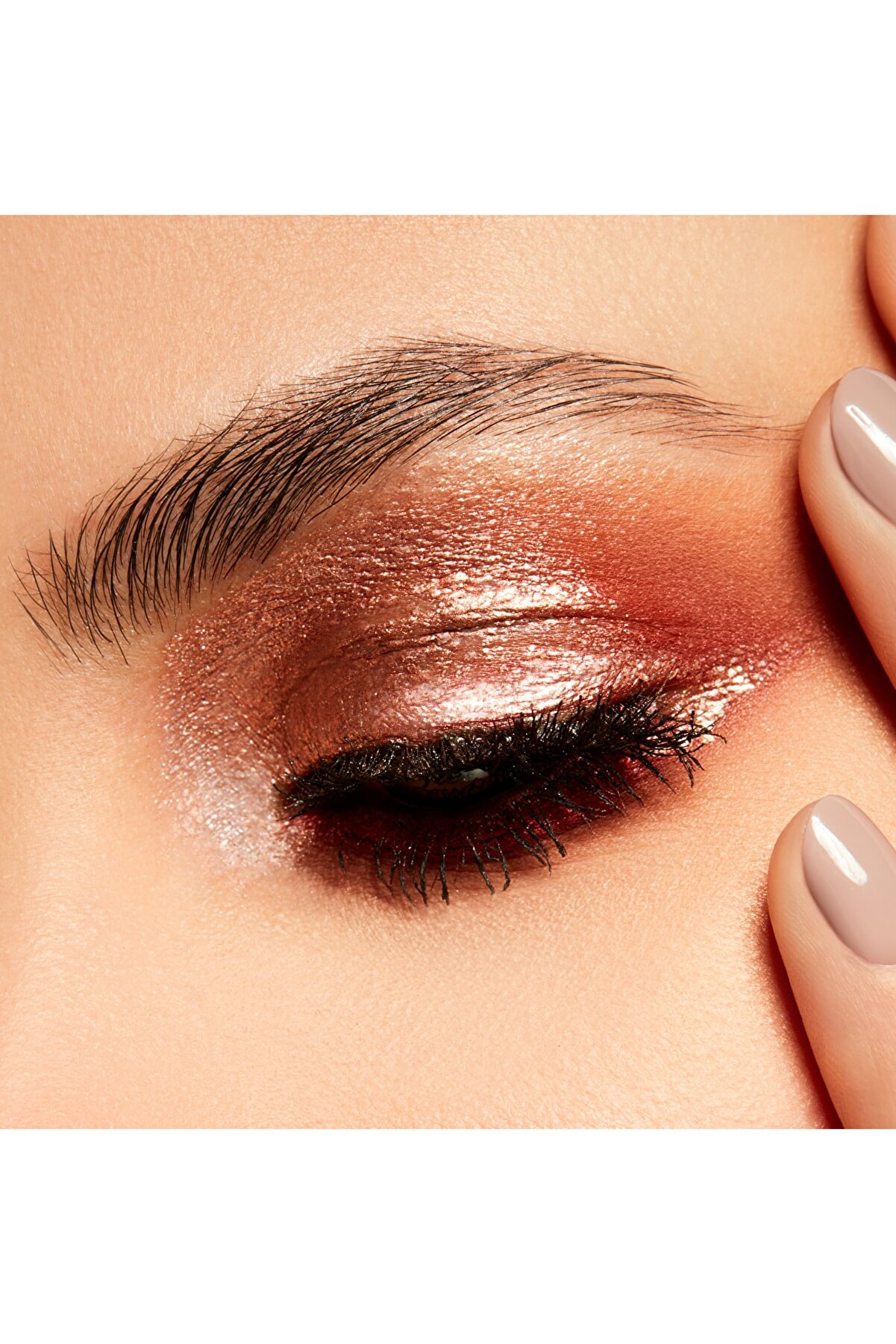 سایه چشم مایع متالیک گلیتری الماسی Dazzleshadow Diamond Crumbles مدل BLINKING BRILLIANT حجم 4.6 میل   مک MAC