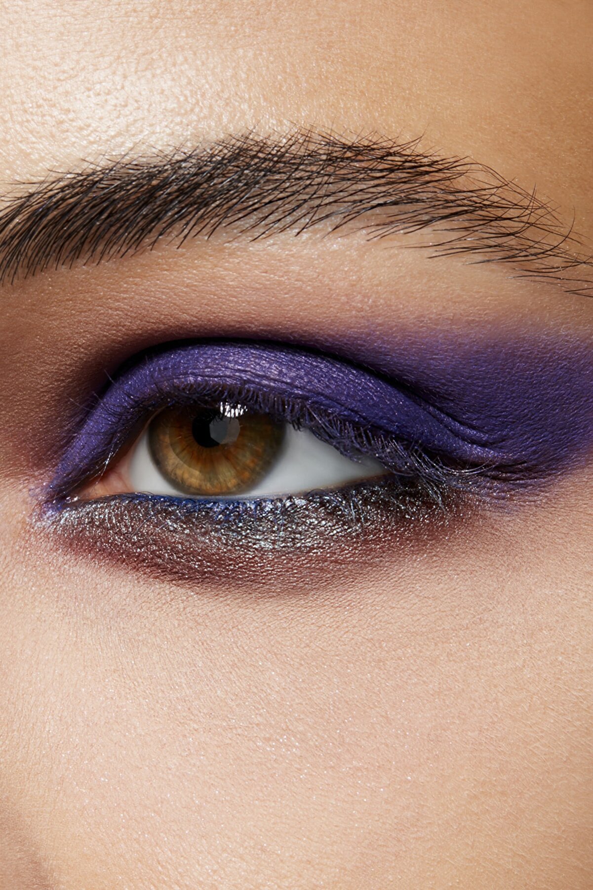 سايه چشم تکی مدل  حجم 1.5 مدل دPOWER TO THE PURPLE  رنگ آلویی پر رنگمک MAC