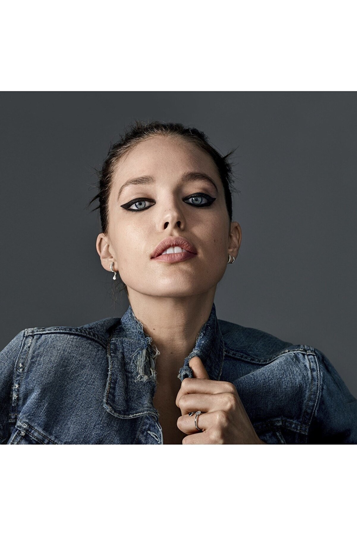 مداد چشم - 900 Deep Onyx میبلین Maybelline