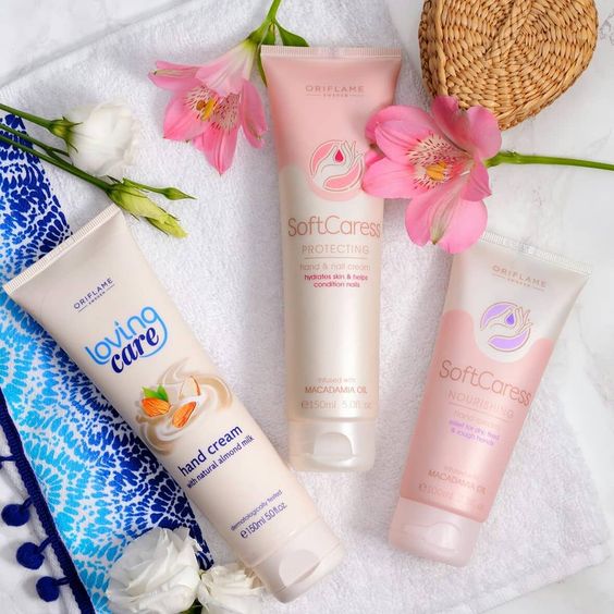 کرم محافظ دست و ناخن سافت کرس SoftCaress