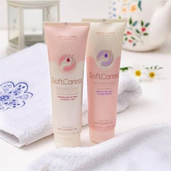 کرم محافظ دست و ناخن سافت کرس SoftCaress